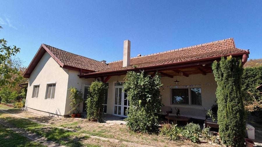 Casă individuală cu 5 camere cu Canalizare în Dealuri Oradea