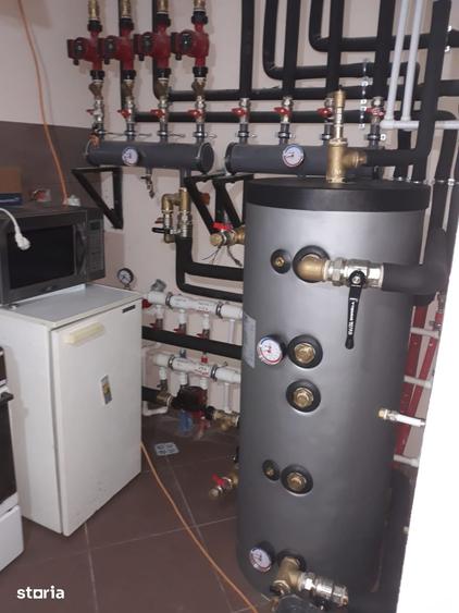 Casă cu 7 camere cu Teren 2600 Mp în Centura
