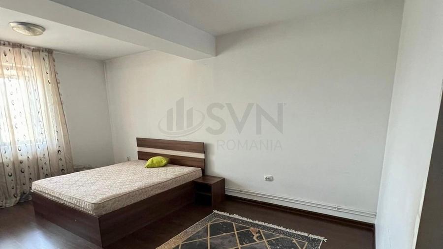 Apartament cu 3 camere decomandat, mobilat în Colentina