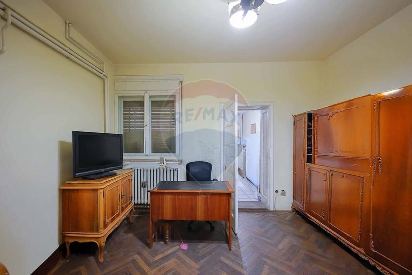 Garsonieră semidecomandată în Iosia