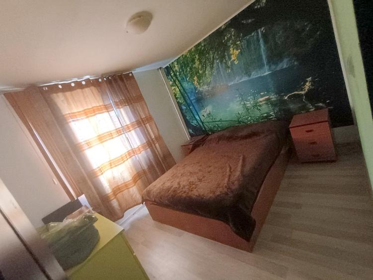 Apartament cu 3 camere decomandat în Tomis Nord
