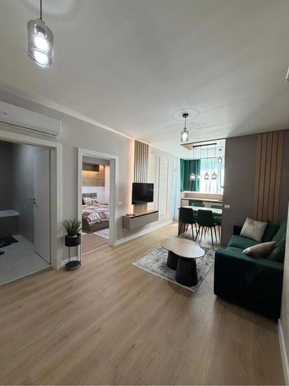 Apartament cu 2 camere nedecomandat în Central