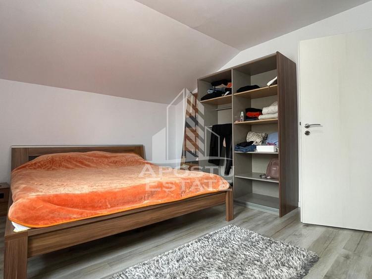 Casă individuală cu 6 camere cu Canalizare în Cărpiniș