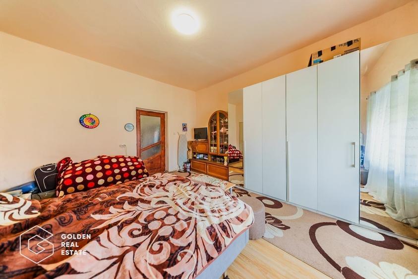 Casă individuală cu 3 camere cu Canalizare în Central