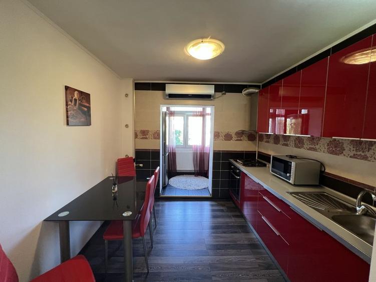 Apartament cu 2 camere decomandat în Rahova