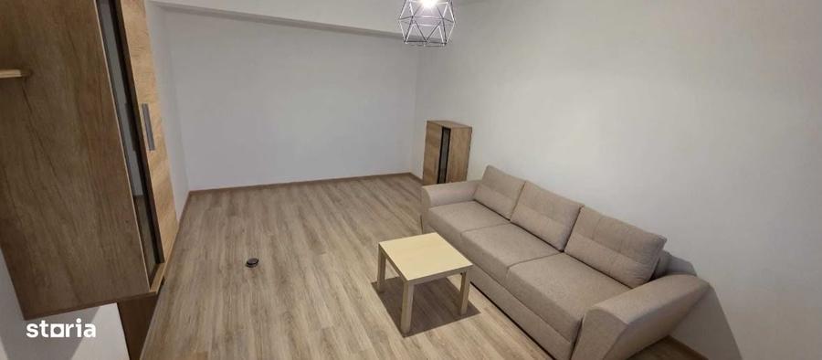 Apartament cu 2 camere decomandat în Păcii