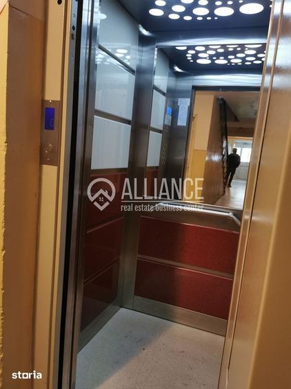 Apartament cu 3 camere decomandat în Tomis Nord