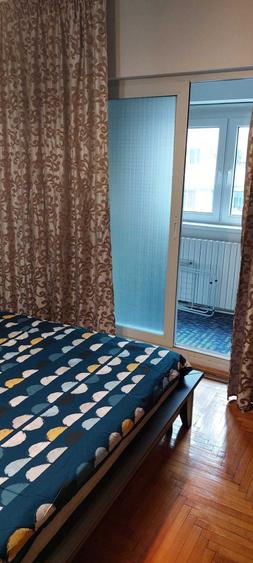 Apartament cu 3 camere decomandat în Ultracentral