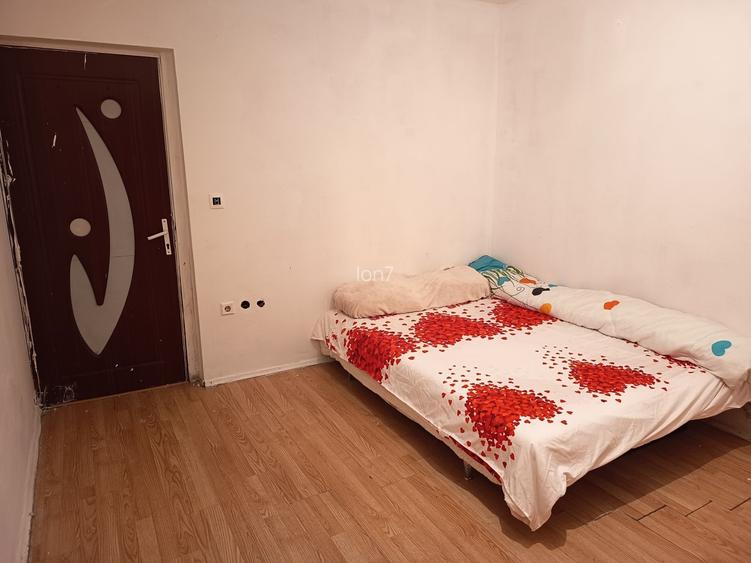 Inchiriez camere duble