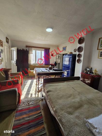 Casă cu 3 camere cu Teren 5213 Mp în Cernat