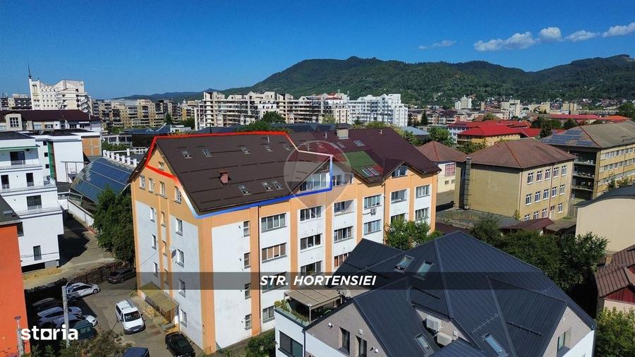 Apartament cu 4 camere în Central