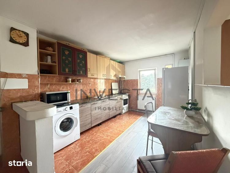 Apartament cu 4 camere decomandat, mobilat în Zorilor