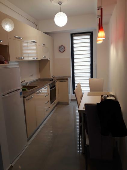 Apartament cu 2 camere decomandat în Borhanci