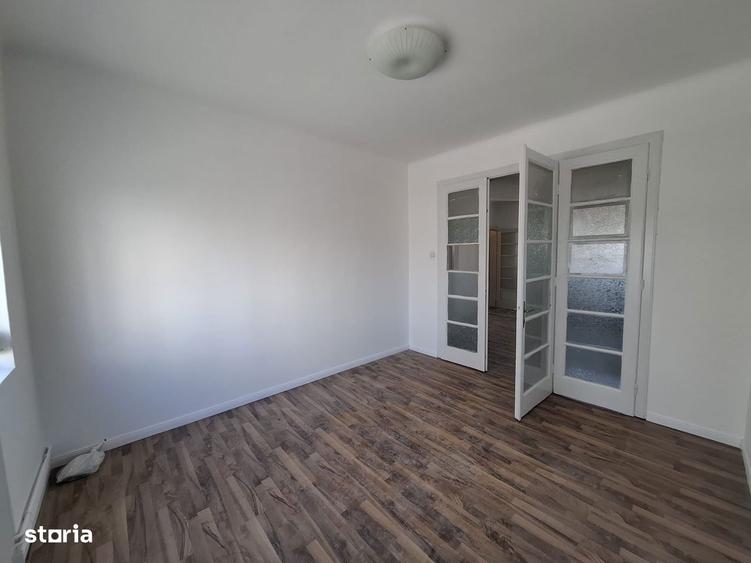 Apartament cu 3 camere decomandat în Dorobanți