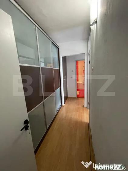 Apartament cu 3 camere decomandat în Lăpuș
