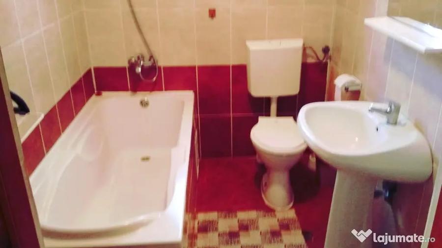 Garsonieră decomandată în Zorilor