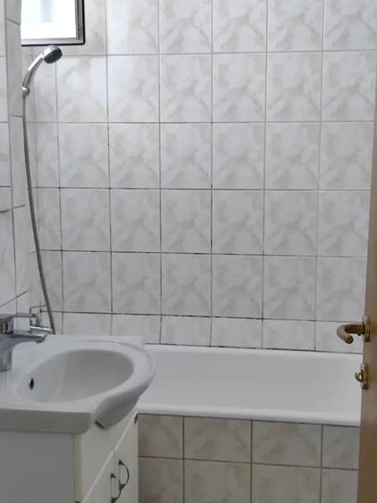 Vanzare apartament 2 camere confort 2 - 4