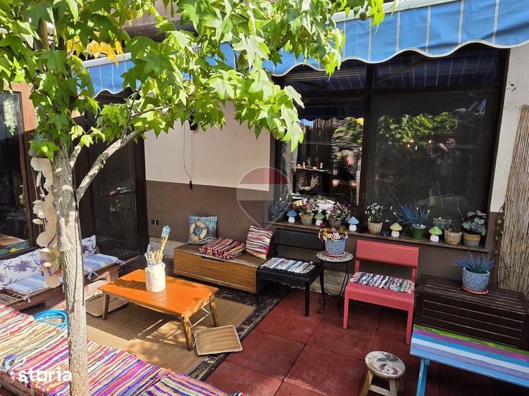 Casă cu 5 camere cu Teren 233 Mp în Central