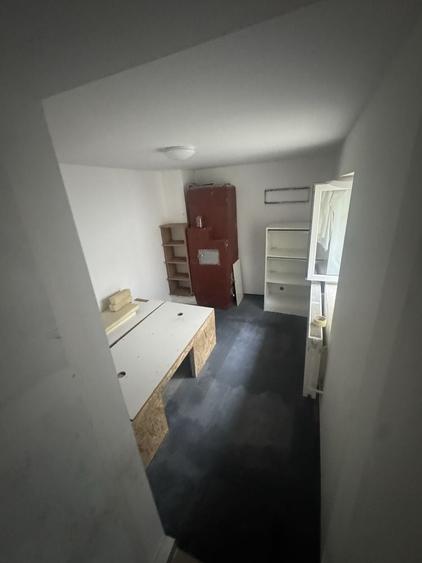 Casă cu 4 camere cu Teren 150 Mp în Exterior Vest
