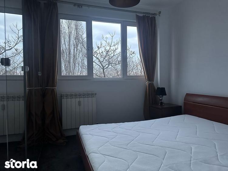 Apartament cu 2 camere semidecomandat în Grivița