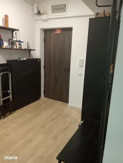 Apartament cu 3 camere decomandat în Străulești