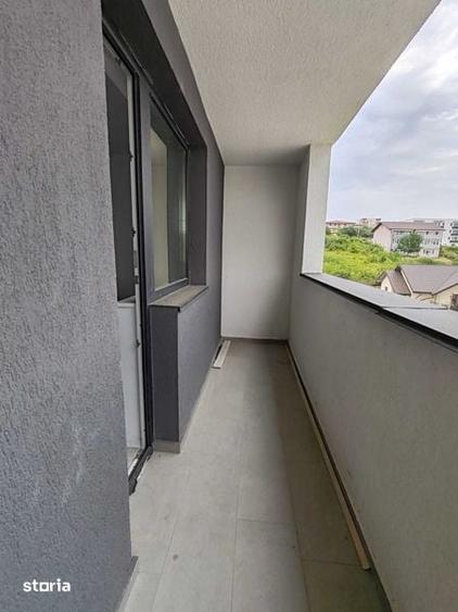 Apartament cu 2 camere decomandat în Bârnova