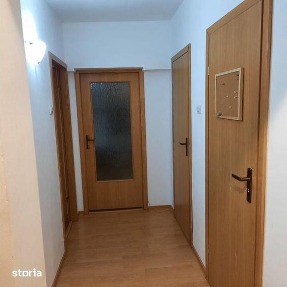 Apartament cu 2 camere decomandat în Colentina