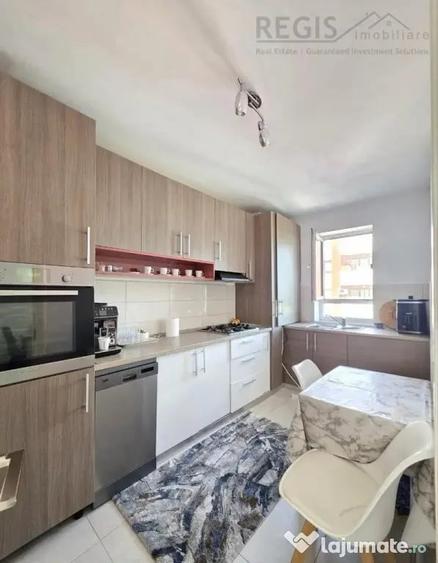 Apartament cu 3 camere decomandat în Avantgarden