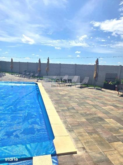 Casă cu 8 camere cu Teren 967 Mp în Gruiu
