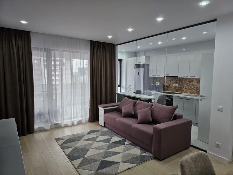 Apartament cu 2 camere decomandat în Aviației