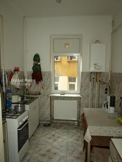 Apartament cu 3 camere decomandat în Armeneasca