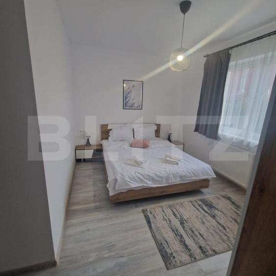 Apartament cu 3 camere decomandat, mobilat în Tractorul