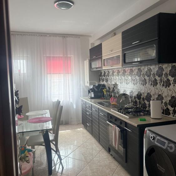 Apartament cu 2 camere decomandat, mobilat în Apahida