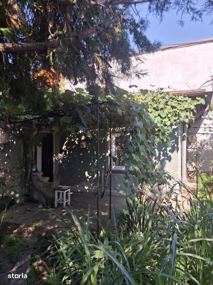 Casă cu 3 camere în Antiaeriană