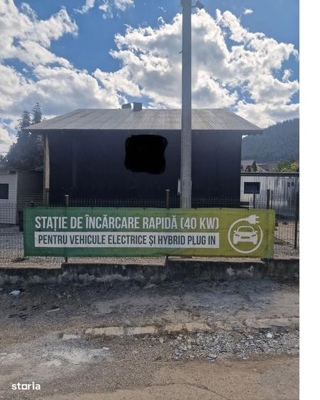 Casă cu 4 camere în Central