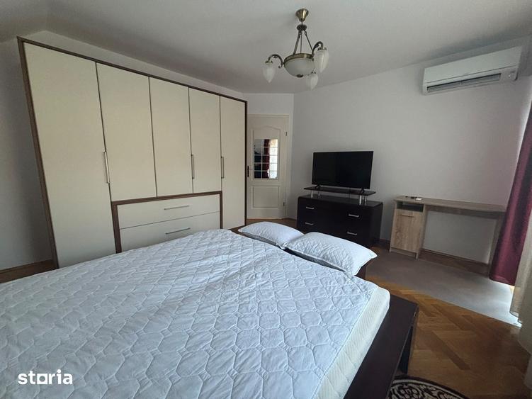 Apartament cu 4 camere în Zorilor
