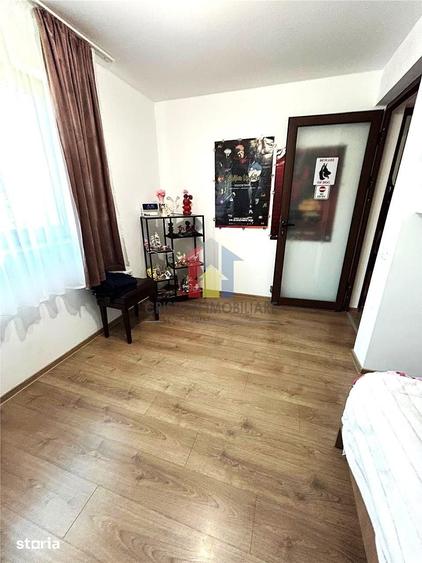 Casă cu 5 camere cu Teren 3789 Mp în Chiscani