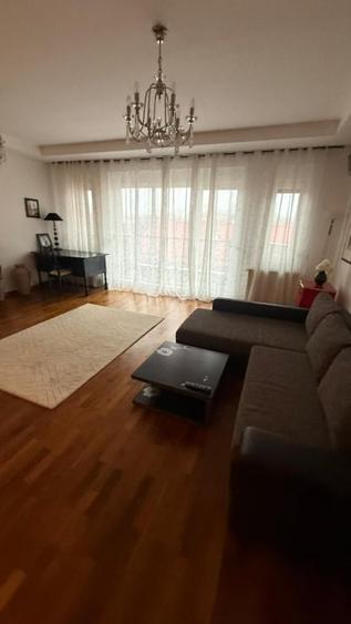 Apartament cu 3 camere decomandat, mobilat în Herăstrău