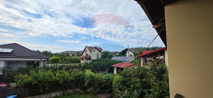 Casă individuală cu 4 camere cu Teren 445 Mp în Valea Voievozilor