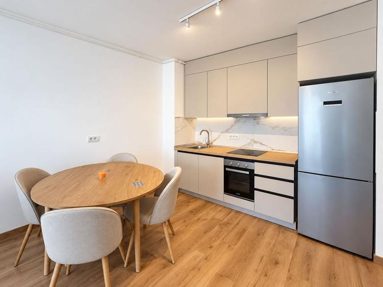 Apartament cu 2 camere decomandat, mobilat în UTA