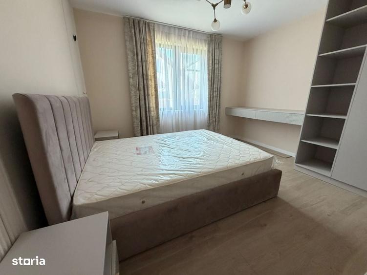 Casă cu 4 camere cu Teren 300 Mp în Central