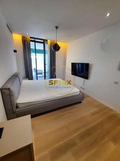 Apartament cu 4 camere decomandat, mobilat în Primăverii