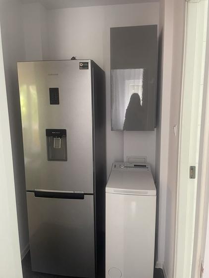 Apartament cu 3 camere decomandat în Nufărul
