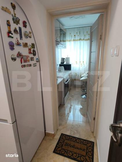Apartament cu 2 camere semidecomandat, mobilat în Vest
