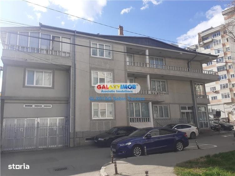 Casă cu 4 camere în Ultracentral