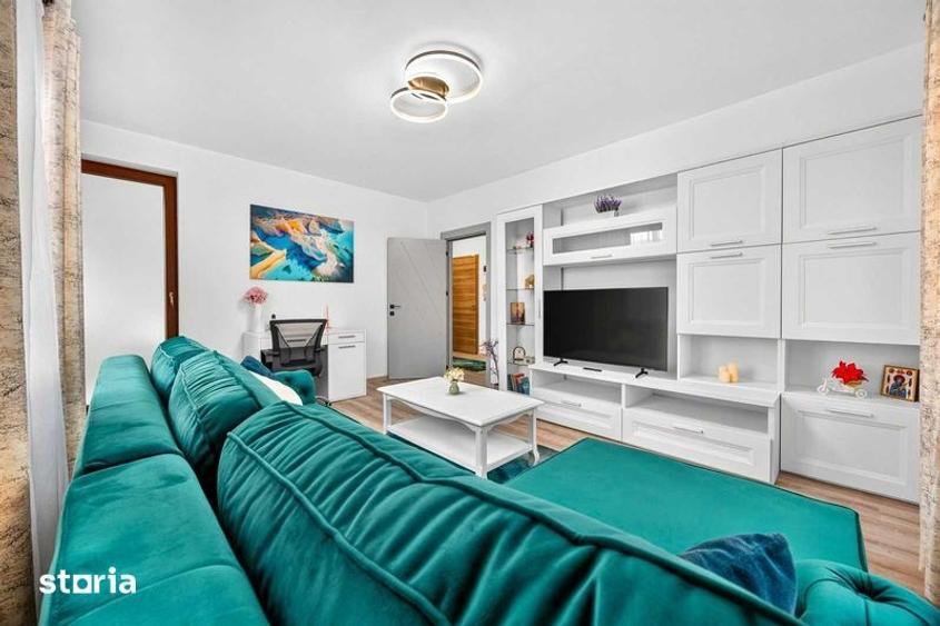 Apartament cu 2 camere decomandat în Tractorul