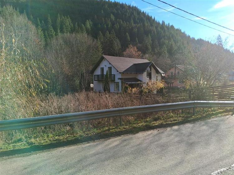 Vand teren in Brates, Neamt, cu iesire la raul Tarcau - 4