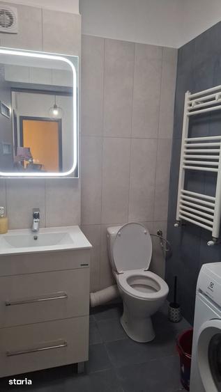 Apartament cu 2 camere decomandat în Militari