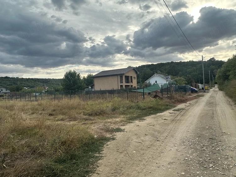 Teren de 1186 mp, în Central