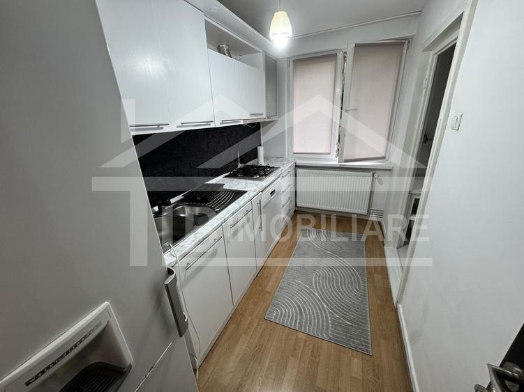Apartament cu 2 camere semidecomandat, mobilat în 7 Noiembrie